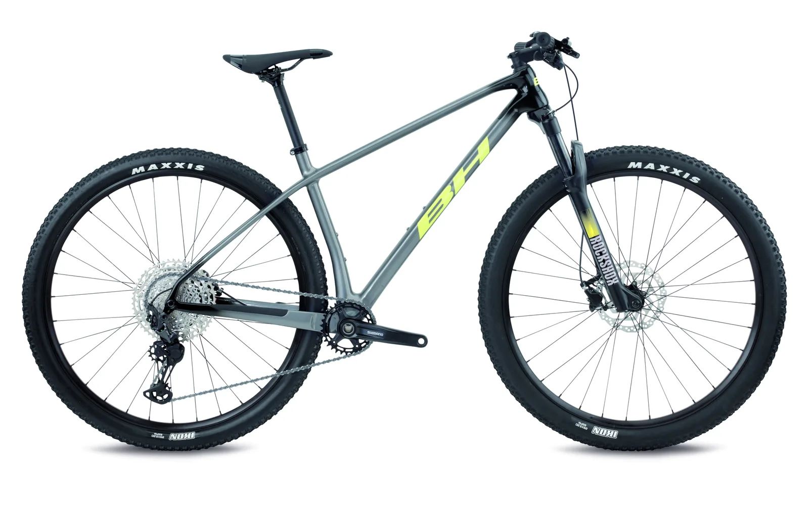 BH ULTIMATE RC 7.0 29 — bicicleta Montanha