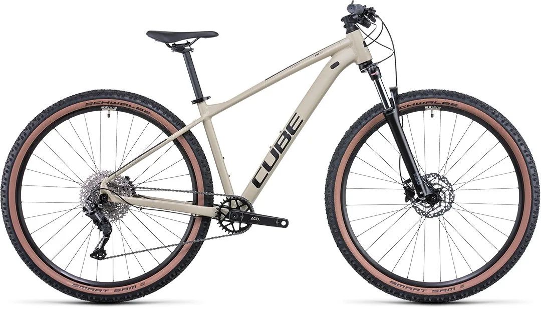Cube AIM EX — bicicleta Montanha