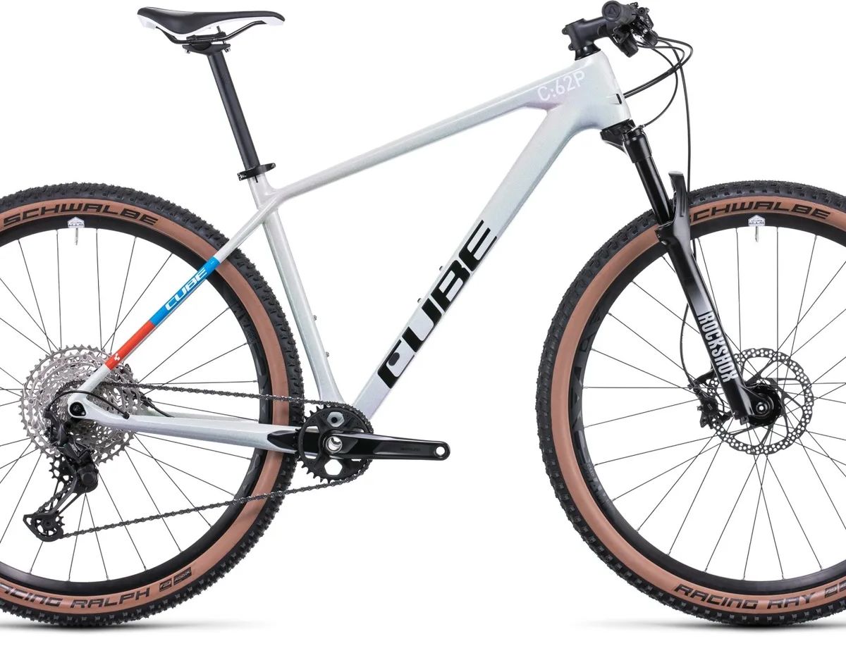 Cube Reaction C:62 Pro — bicicleta Montanha