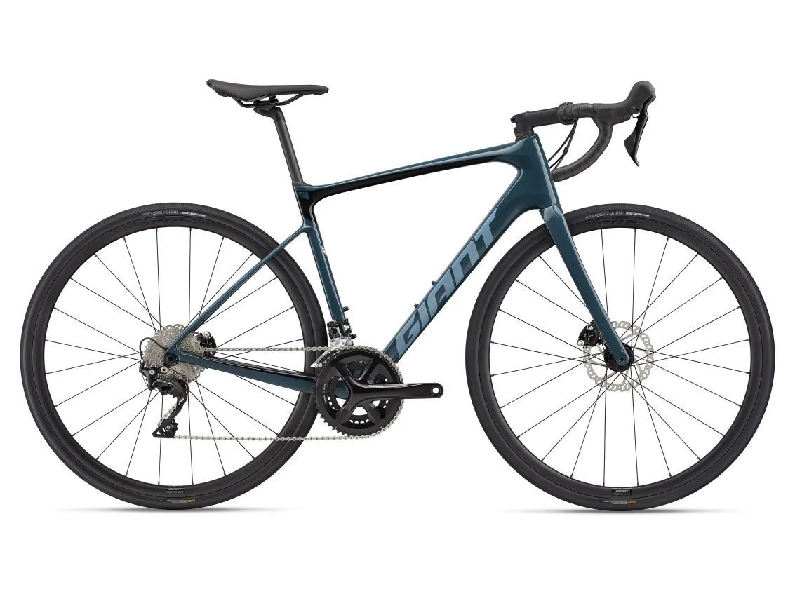 Giant Defy Advanced 2 — bicicleta Estrada