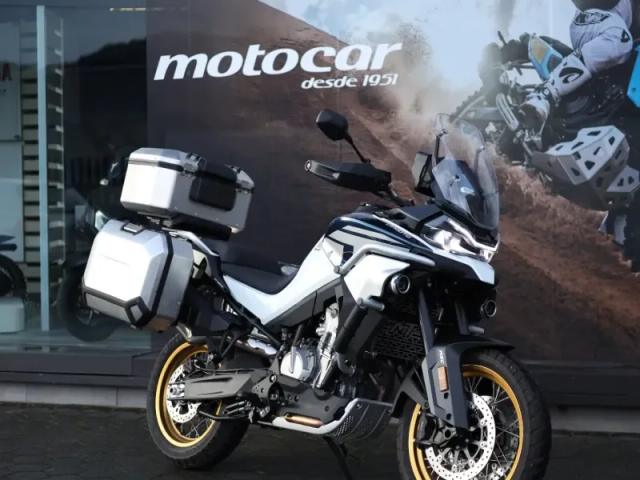 CFMOTO 800MT Explorer — Trail 800cc