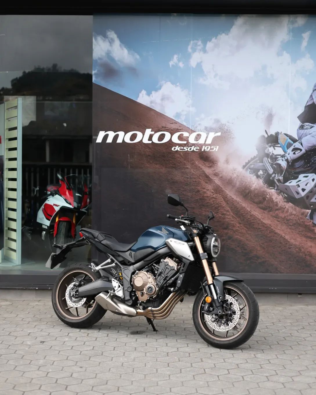 Honda CB650R 2020 — Naked 649cc