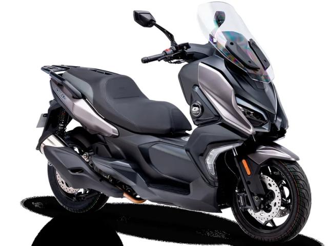 QJ Motor FORT 4.0 — Scooters 125cc