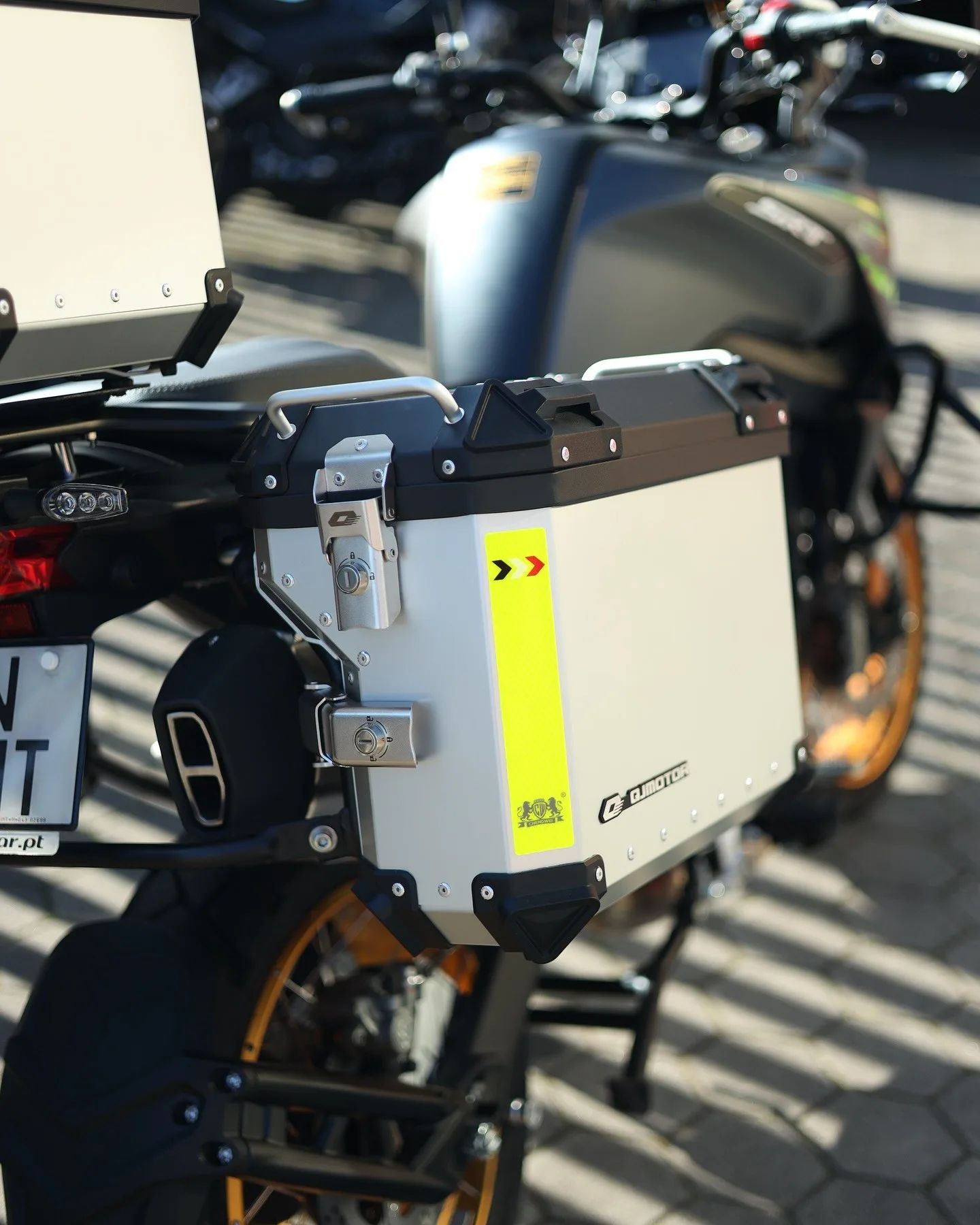 QJ Motor QJ 700 SRT 700 X — Trail 700cc