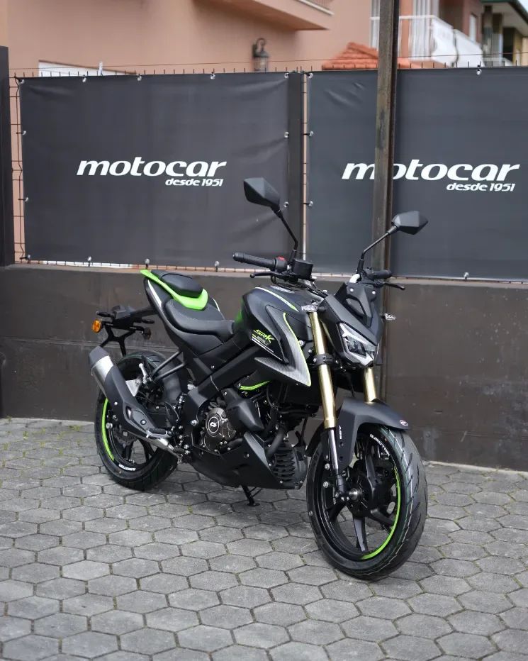 QJ Motor SRK 125 S — Street 125cc