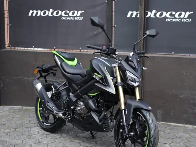 QJ Motor SRK 125 S — Street 125cc
