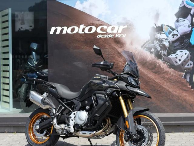 Voge 900 DSX — Adventure 900cc