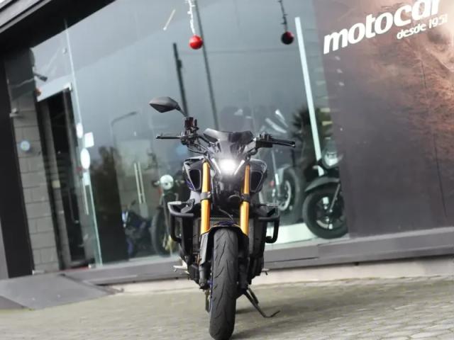 Yamaha MT-09 SP — Naked 900cc