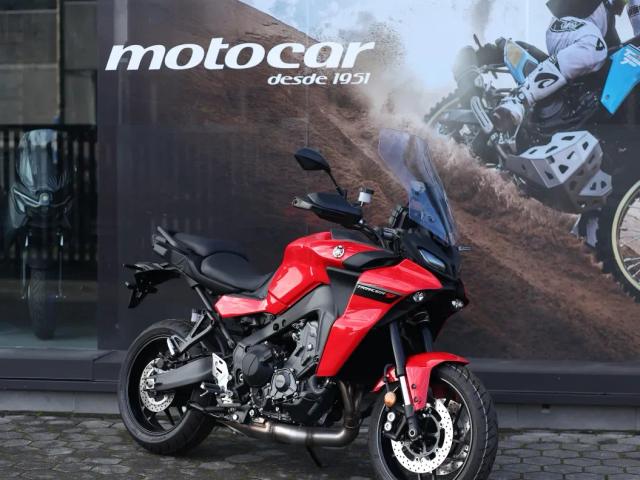Yamaha Tracer 9 2025 — Touring 890cc