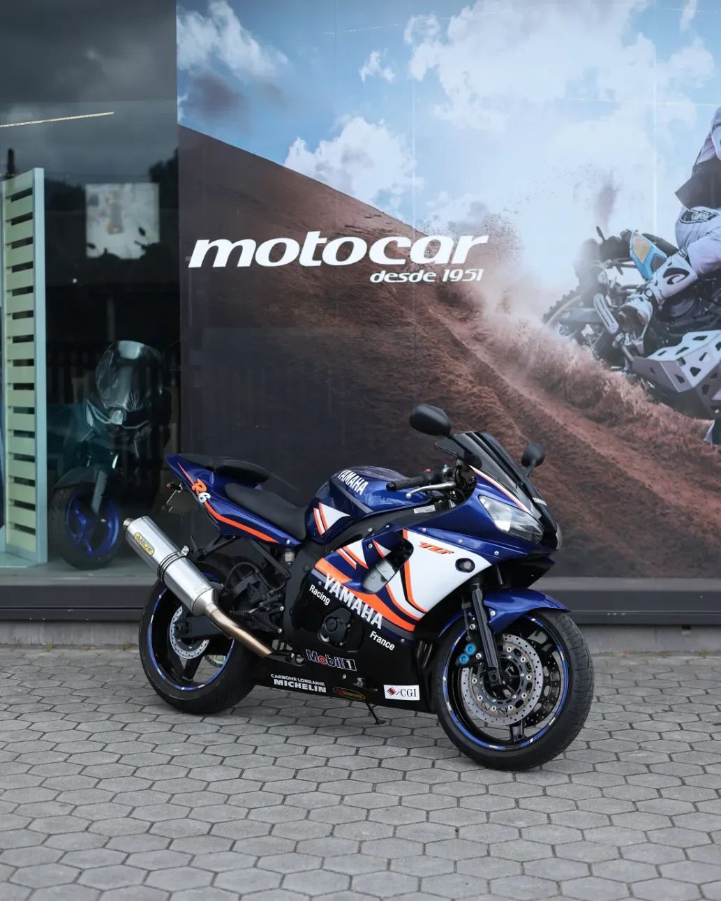 Yamaha YZF-R6 1999 — Sport 599cc